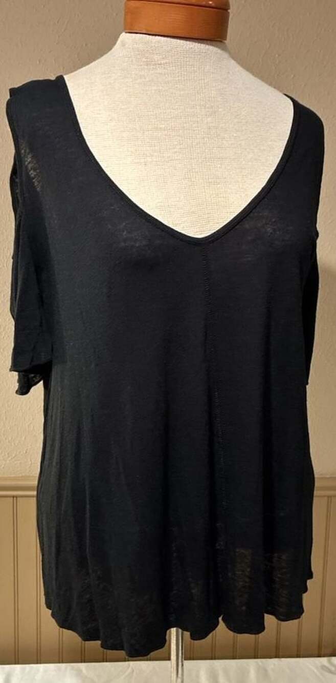 Free People Cold Shoulder Tunic Size M Black Rayon Linen